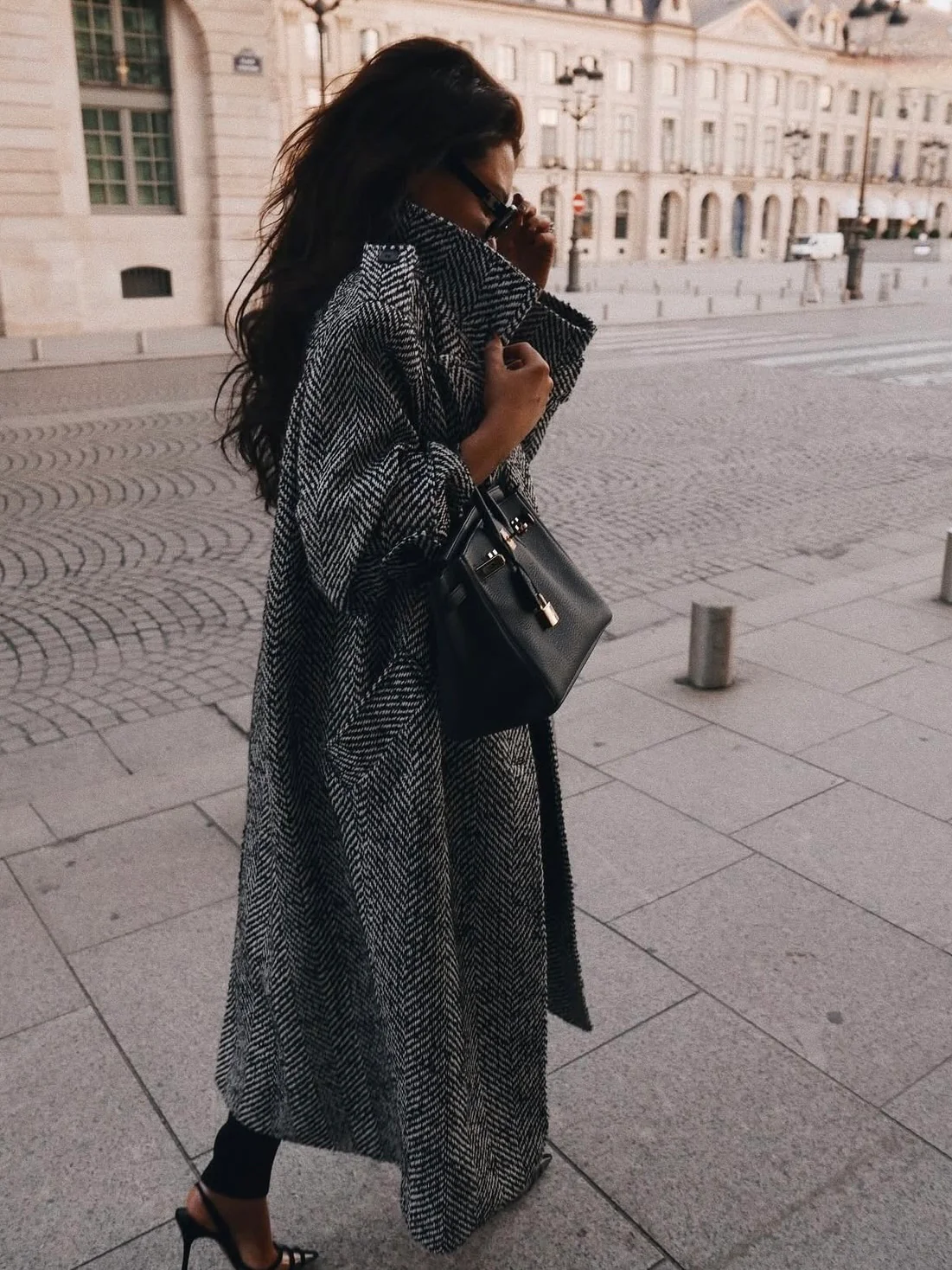 'MORGAN' HERRINGBONE DOUBLE BREASTED BELTED COAT BLACK - Image 3